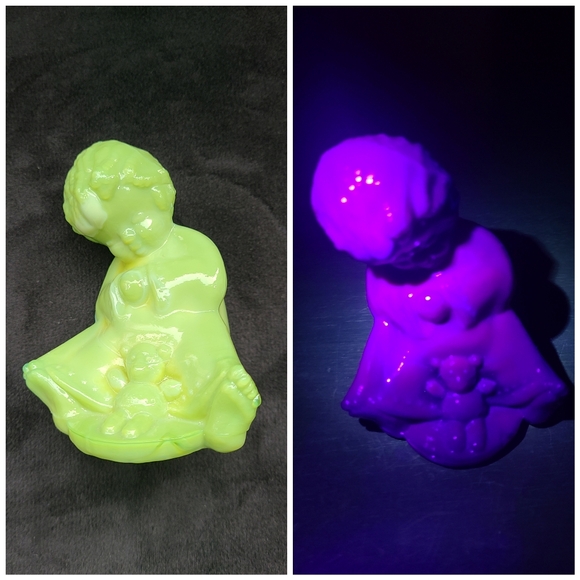 Jadeite Vintage Figure Selenium Pink Glow